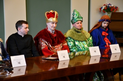 Konferencja prasowa przed VII Bydgoskim Orszakiem Trzech Króli